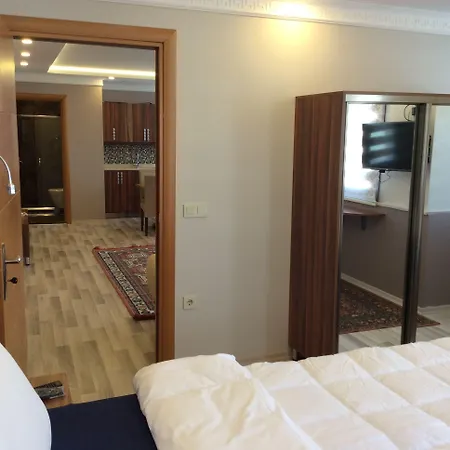 Hotel Yonca 2*