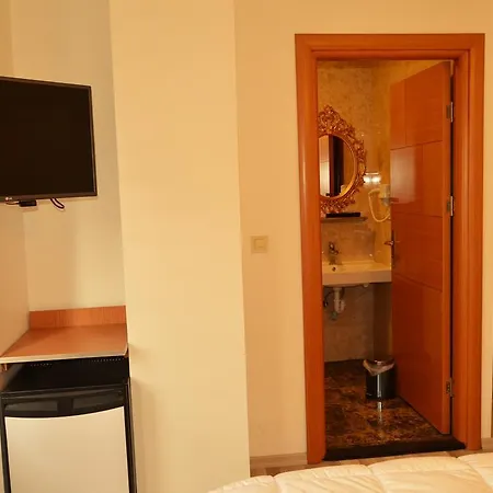 Отель Yonca Стамбул