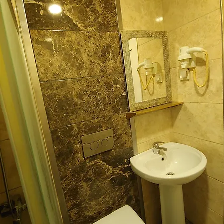 Hotel Yonca 2*