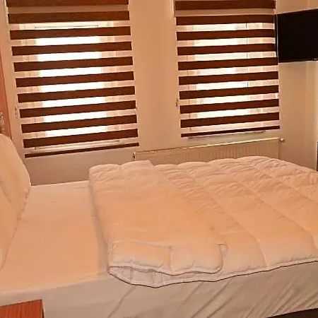 Hotel Yonca 2*