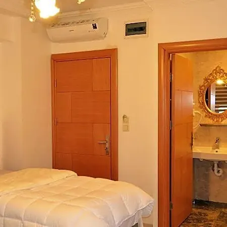 Hotel Yonca 2*